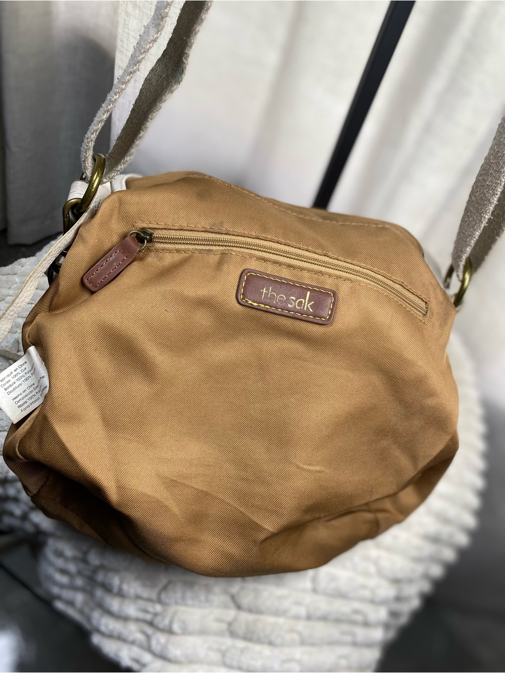 The Sak Silverlake Crossbody Bag Ivory Beige Tooled Embossed Floral Leather - Picture 7 of 16